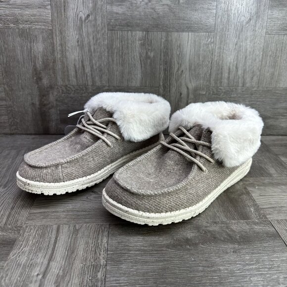 Hey Dude Wendy Fold Women's size 7 Nut Faux Fur Slip On Shoes - Picture 3 of 8